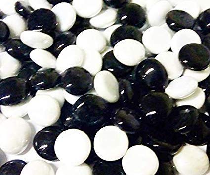 Polished Asymmetric Pebbles Stones (Black & White)